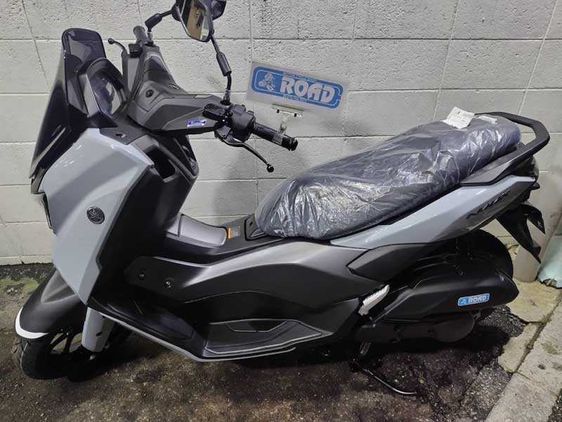 YAMAHAヤマハ【NMAX】